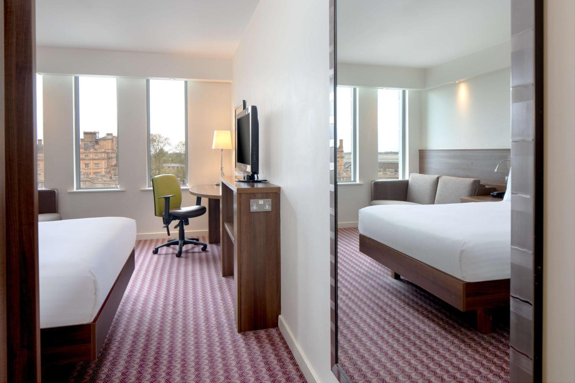 מלון Hampton By Hilton יורק מראה חיצוני תמונה